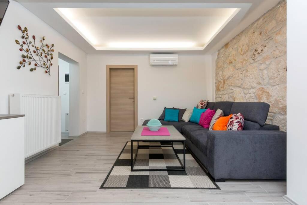 Predivan Novouredeni Apartman U Blizini Mora Banjole Kültér fotó